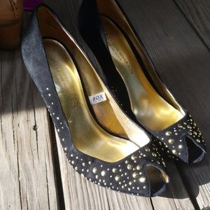 Sigerson Morrison Shoes - Sigerson Morrison black pumps with gold studs size Sigerson Morrison Shoes - Sigerson Morrison black pumps with gold studs size